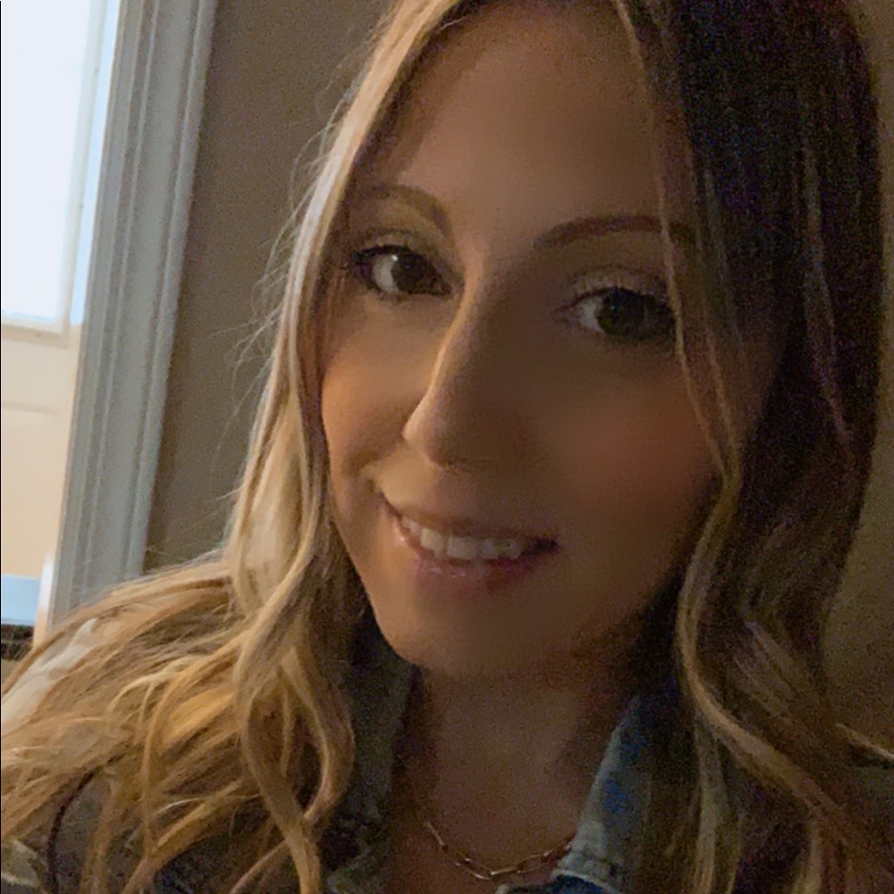 Meet your Posher, Kerrissa